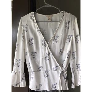 H&M White Printed Wrap top